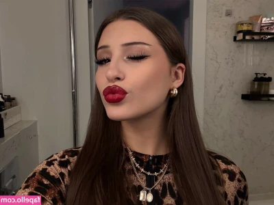 gospozhaevelin - The flight attendant can no longer restrain her profound fascination