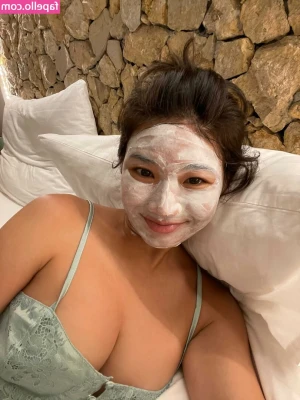 Lee Hee Eun [ lee-hee-eun ] - Here’s my covid booty 🤣   Still have covid and still not feeling