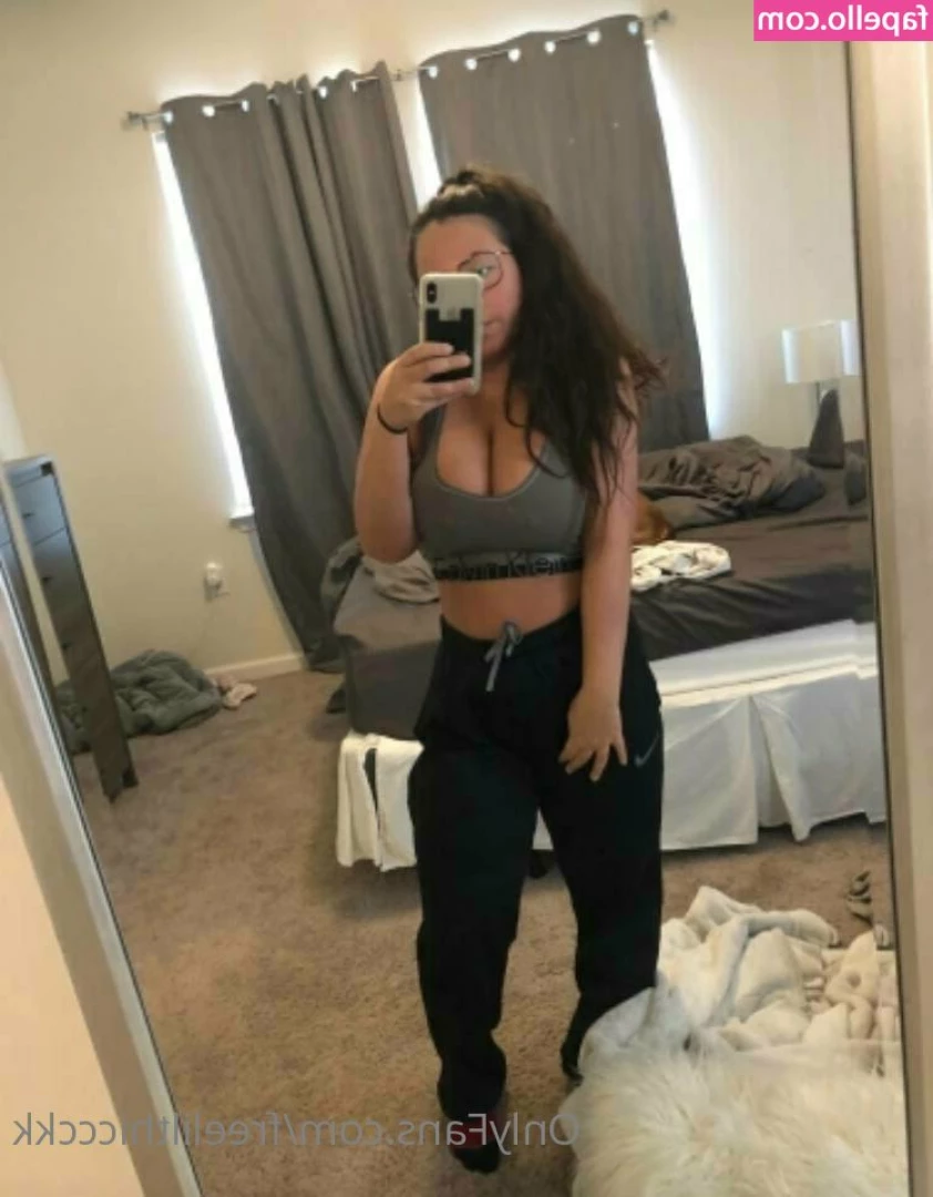 lilthiccckktv [ lilthiccckktv-1 ] - Video being sent out later  probably in parts because apparently this