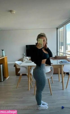 lilthiccckktv [ lilthiccckktv-1 ] - It s the moaning for me it s jus a starter