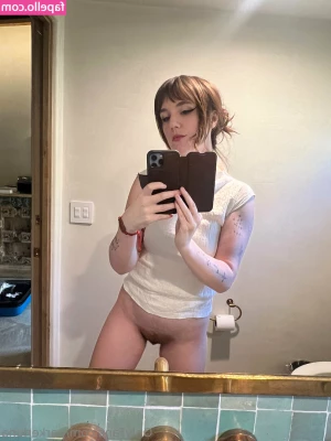 parkerluna - waiting for new content