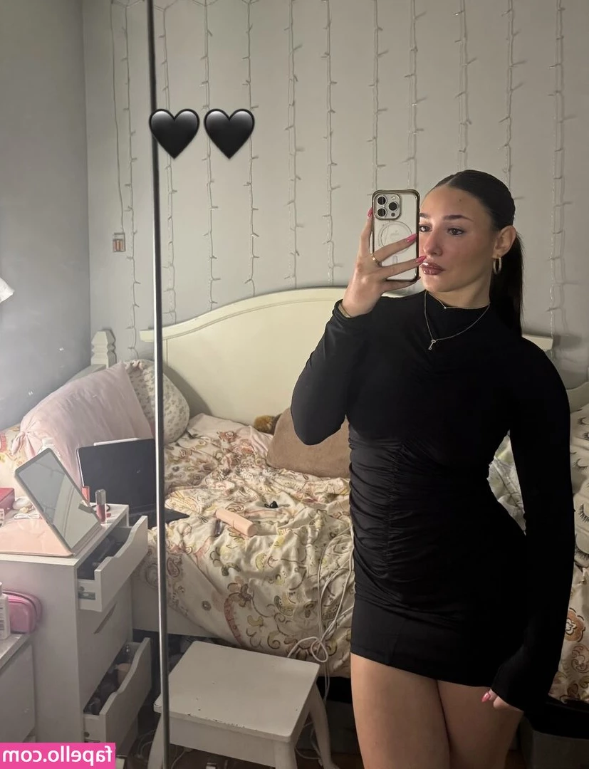 _jaclyn.22 [ jaclyn-22 ] - Who wants to watch Kitten IRL try to lipSync Like a Jack  It s SW but