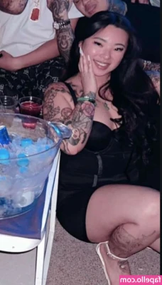 dammitbae - had the best sex evr in our air bnb, loved sitting on her face and