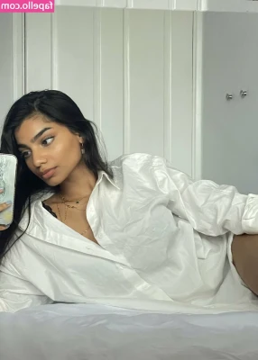 aixshk - Be honest, babe 😏 How do my tits look in this shirt? 🤭