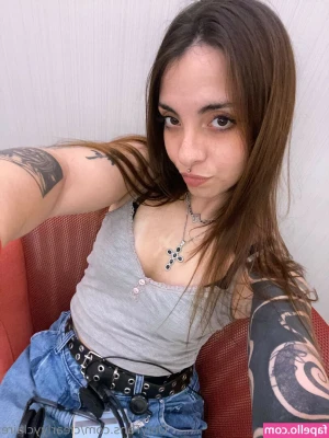 clearlyyclaire - for the pantyhose lovers
