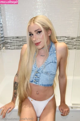 suziexxl - Alright, finally giving up on doing any Cowgirl/Reverse Cowgirl B/G