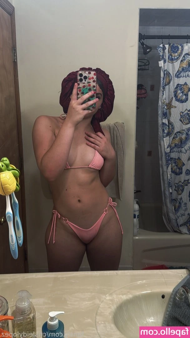 Crisleidy1217 - What do you want to do with my ass?🍑🍑🍑