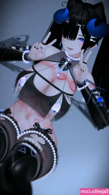 WetKittyVR - Lookin like a snack