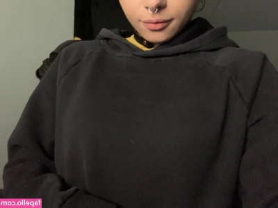 Irlupdog - my tits look SO GOOD today