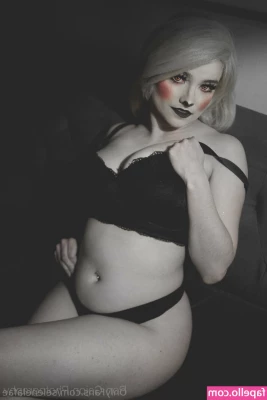 selenelafae - bounce on me