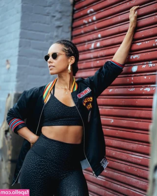 Alicia Keys [ alicia-keys ] - Oh yes baby 🥵🔥😍