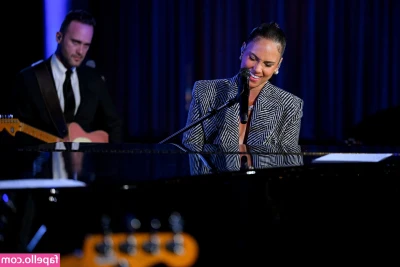 Alicia Keys [ alicia-keys ] - Booty 🍑🍑🍑