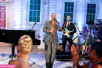 Alicia Keys [ alicia-keys ] - A bit see through 😏