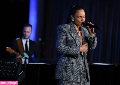 Alicia Keys [ alicia-keys ] - Are you ready to play a little game?😏 It’s a battle between the