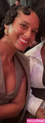 Alicia Keys [ alicia-keys ] - Show me some luv