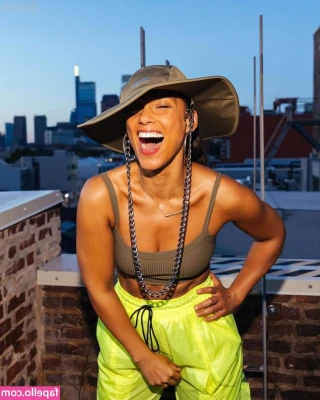 Alicia Keys [ alicia-keys ] - Good morning 😌