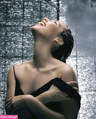 Alicia Keys [ alicia-keys ] - Can't seem to stop masturbating today...came all over my thick ass