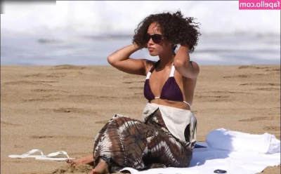 Alicia Keys [ alicia-keys ] - Hey baby, let's talk 💙