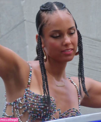 Alicia Keys [ alicia-keys ] - Guess what coming 🌸