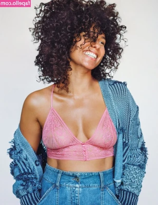 Alicia Keys [ alicia-keys ] - Too much for you to handle huh?😌