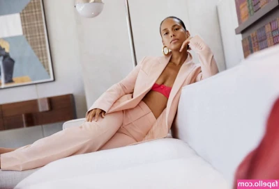 Alicia Keys [ alicia-keys ] - It’s almost Friday 😈😈😈