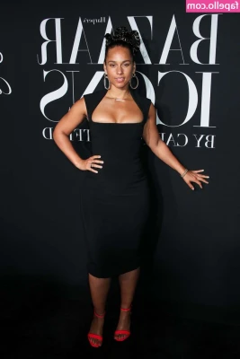 Alicia Keys [ alicia-keys ] - Hoy jugamos con rosadito q ricoo