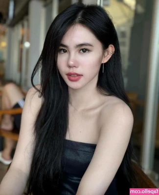 Zoe Levana [ zoe-levana ] - my pussy always slips out of this skirt! 🥺