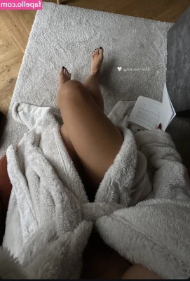 Merve Özkan [ merve-zkan ] - Just a little video of me getting some housework done