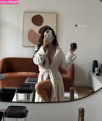 Merve Özkan [ merve-zkan ] - Little hot boy girl action mmmm