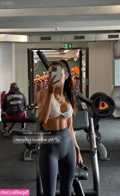 Merve Özkan [ merve-zkan ] - Good morning  So this week s video is short and sweet and sloppy   