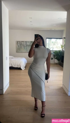 Catherine Mcbroom [ catherine-mcbroom ] - Dedicated to my soles lovers
