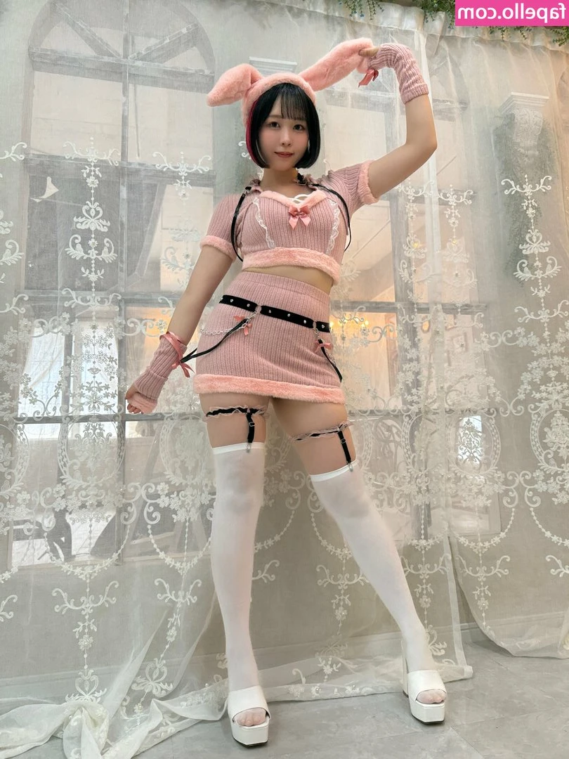 Yuki Yomichi [ yuki-yomichi ] - "Nicolette Ravishes Alice" Is being sent out at 9pm so keep an eye on