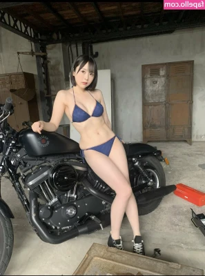 Yuki Yomichi [ yuki-yomichi ] - Love to wake up and feel myself. So wet. X