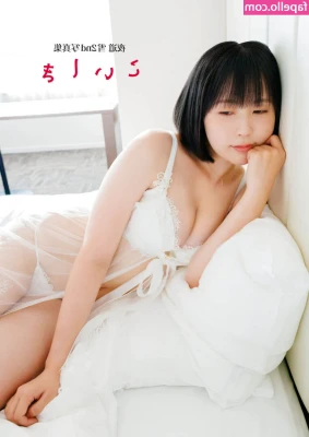 Yuki Yomichi [ yuki-yomichi ] - Nylon Footjob in Brown Vintage Stockings