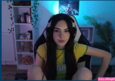 Yoona French Streamer [ yoona-french-streamer ] - 20 days until my birthday!!!