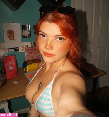 Jasilienn - I always wanted to be fucked by a window like this so others could see