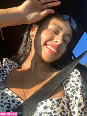 alishabright_vip [ alishabright-vip ] - I want you to put your face between my juicy tits