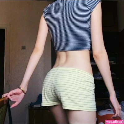 theearthembodied - This kitten is here to play 🐾💖