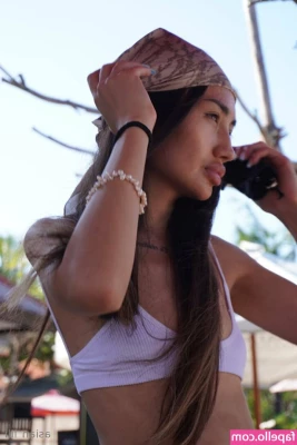 asian_lili [ asian-lili ] - Hey baby  Is your Renew ON     I ll be sending everyone with Renew on