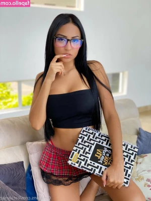 catalynaz - Wish you could be stuffing my pussy full of your cock instead 😉