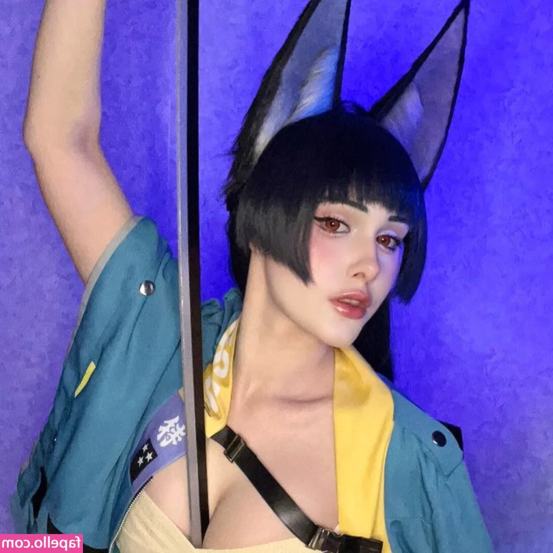 miraikitten - im really not great at using dildos  i have super short arms   maybe