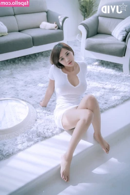 Lele Wu [ lele-wu ] - 😈YOUR NAUGHTY GIRLFRIEND @cherrylidz 😈All natural 😏🍌 TOYS
