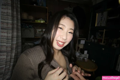 Shizuka Omori [ shizuka-omori ] - Just here to tempt you