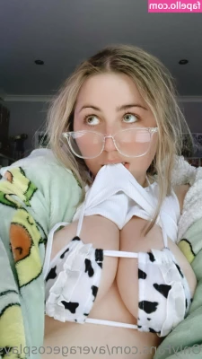 averagecosplays - I love this pantyhose! The full video is in your DMs right now! 🔥 part 1