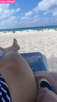 Anyelina Zarria Saico [ anyelina-zarria-saico ] - Bit of both with baby oil