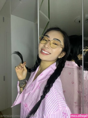 asianina - I was a naughty girl Clap them  until they re turning red