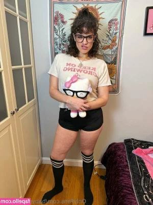 BabygirlLuneStar [ babygirllunestar-1 ] - Who would want to see us do a future collaboration