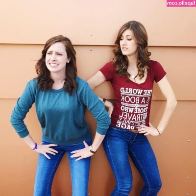 Laina Morris [ laina-morris ] - Butt  boobs or both