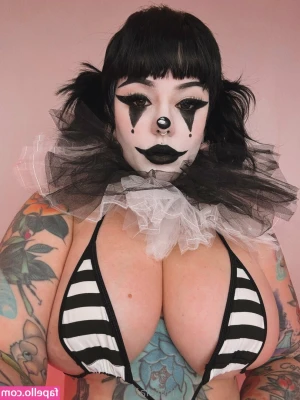 Ihatelaika [ ihatelaika-16 ] - Want a taste? 😘