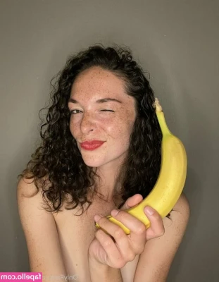 emmahall - Rica cogida que me da 😈